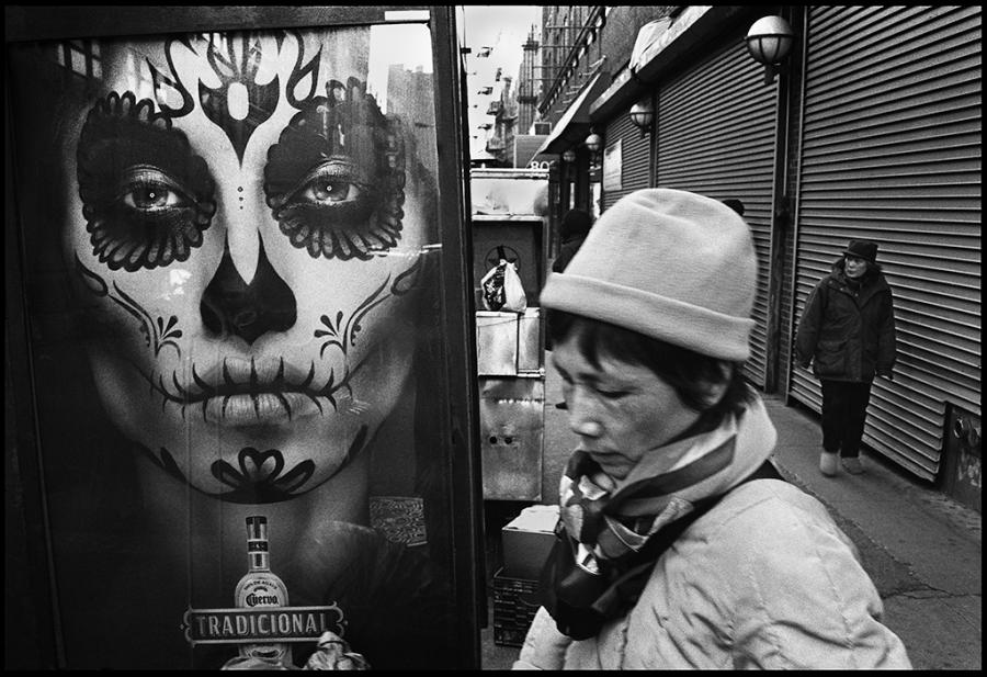 canal street - black and white photo