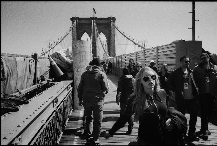 brooklyn bridge - black and white photo