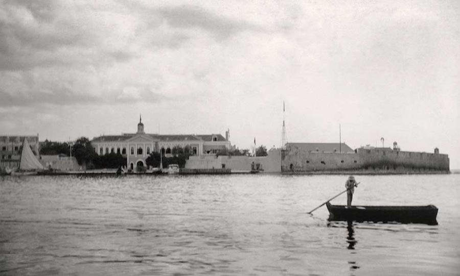carribean cruise - black and white photo