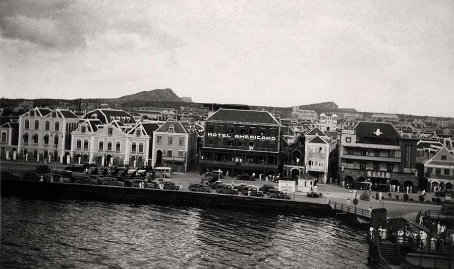 carribean cruise - black and white photo