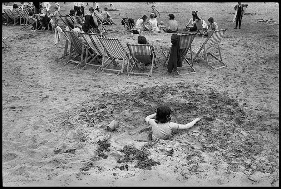 england - black and white photo