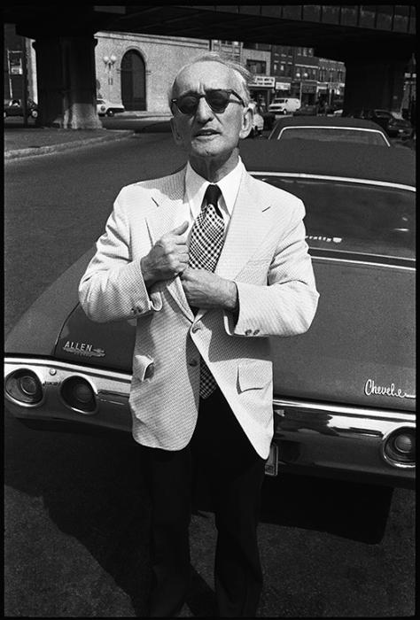 street portraits - black and white photo