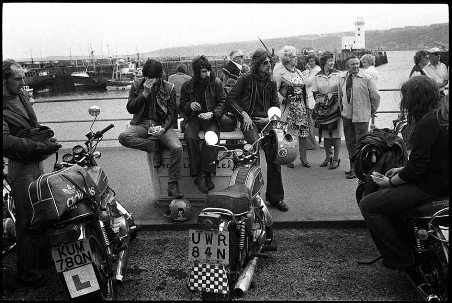 england - black and white photo