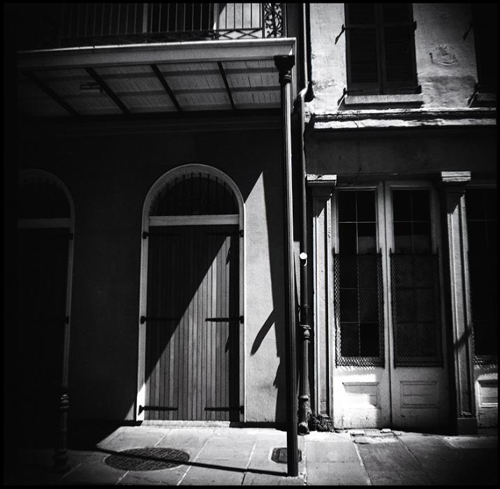 cityscapes - black and white photo