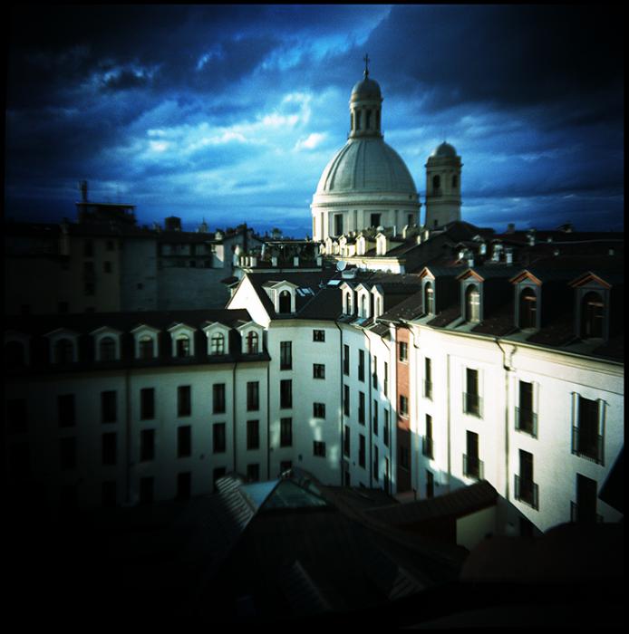 cityscapes - black and white photo