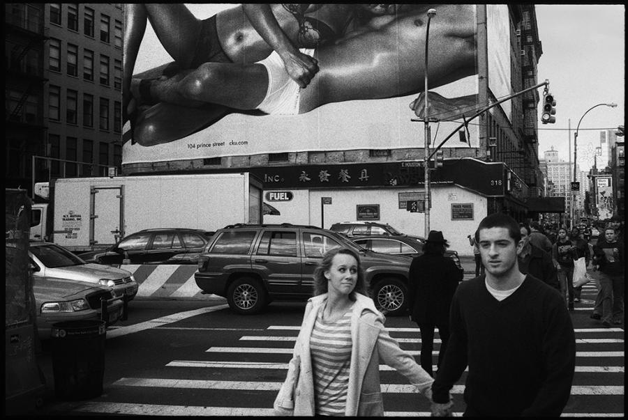 noho - black and white photo