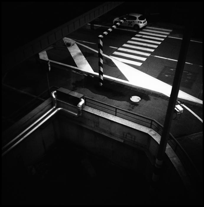 cityscapes - black and white photo